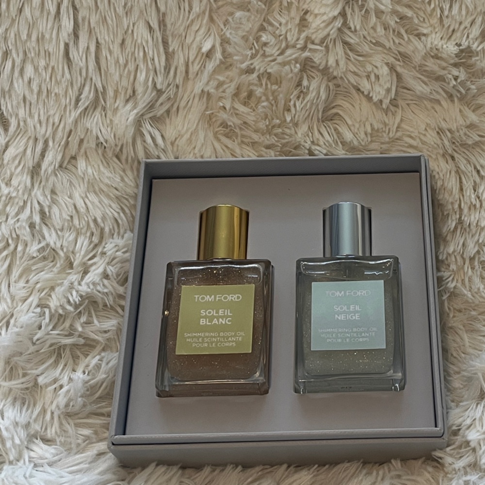 NEW- Tom Ford Fragrance shimmer body oil Duo with Gold and Silver Caps